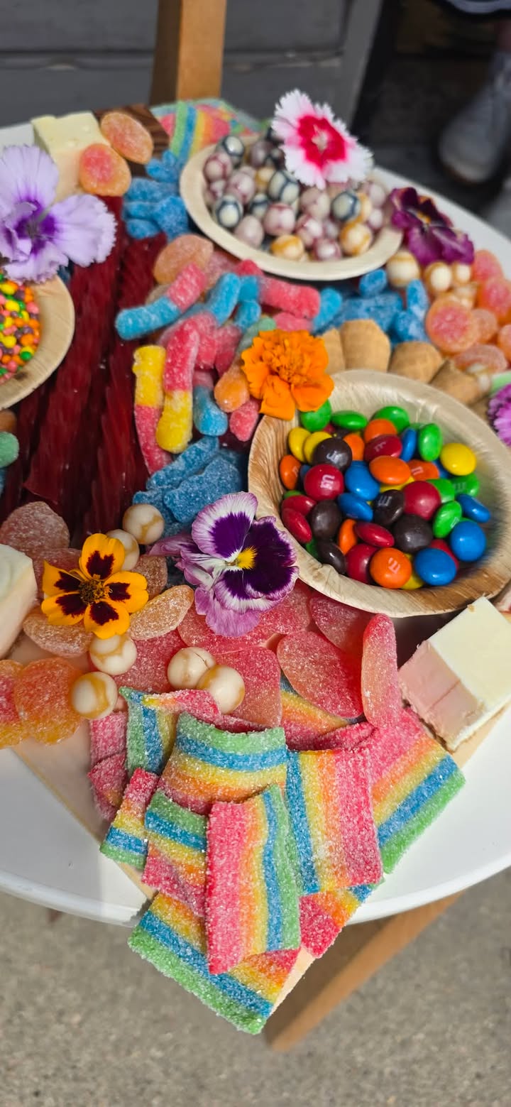 Candy Garden Party✨ Same-day pickup & delivery available