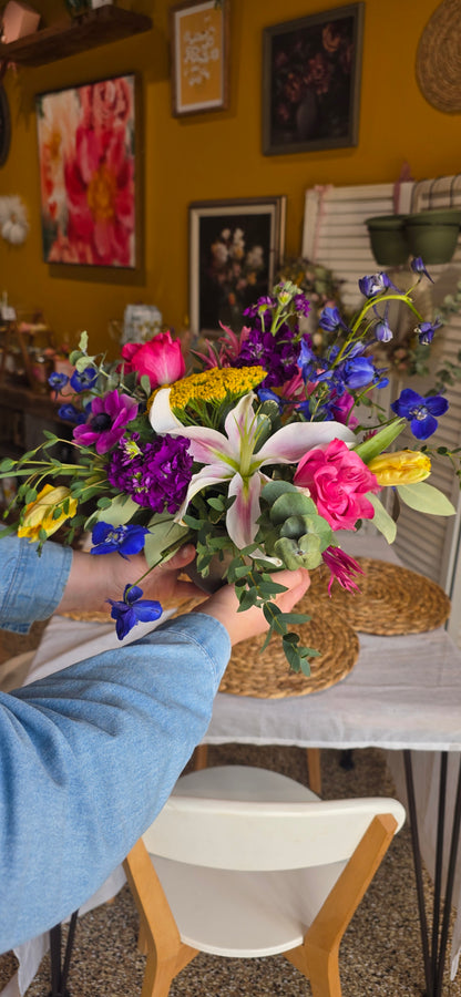 Color Me Happy Arrangement ✨ Same-day pickup & delivery available
